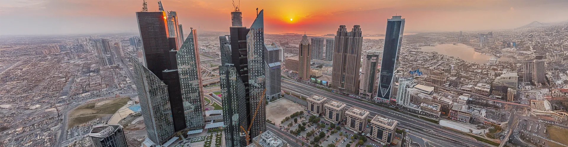 Off-Plan vs Ready-to-Move Properties: A Complete Guide for Buyers and Investors in Dubai 