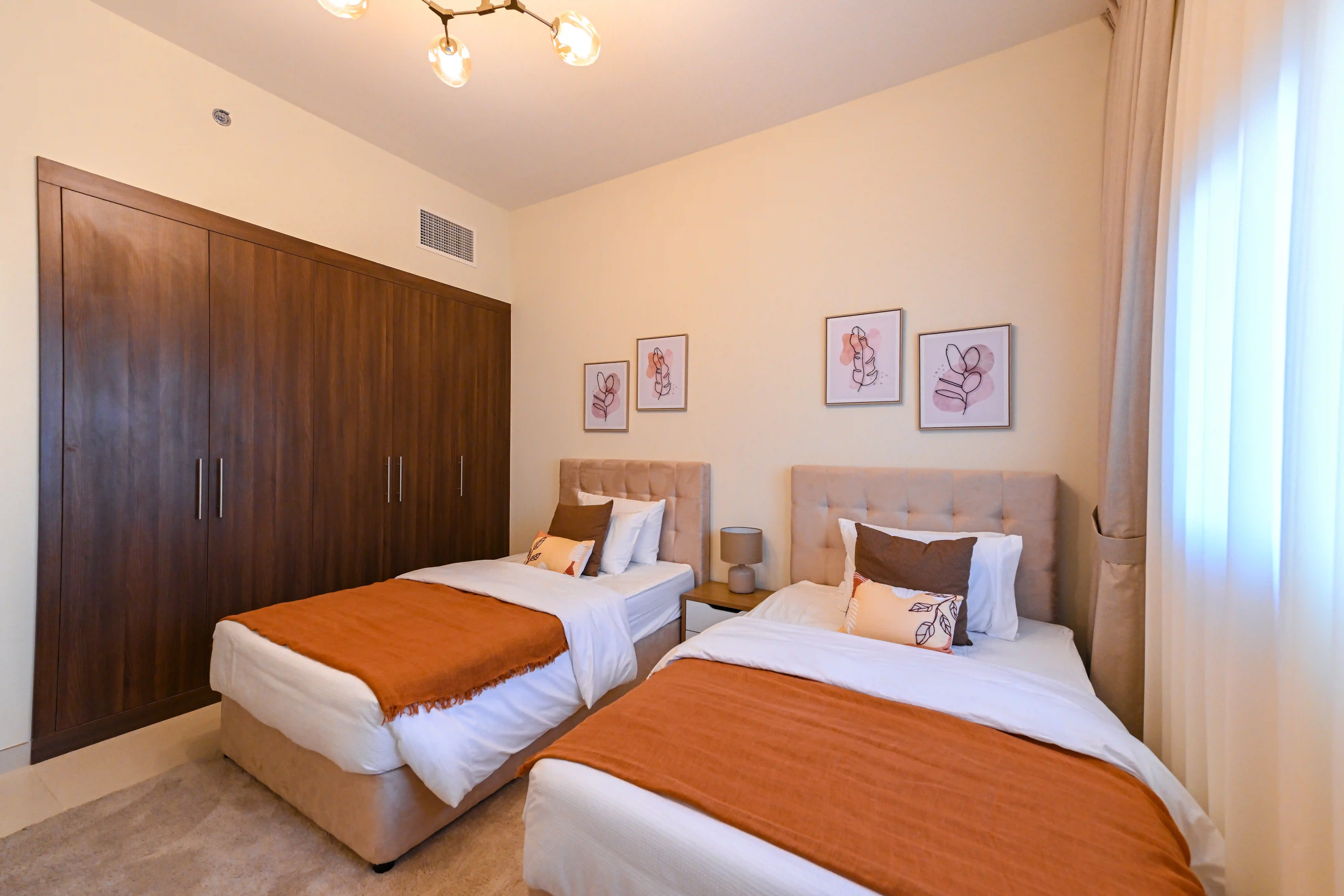 2 Bedroom